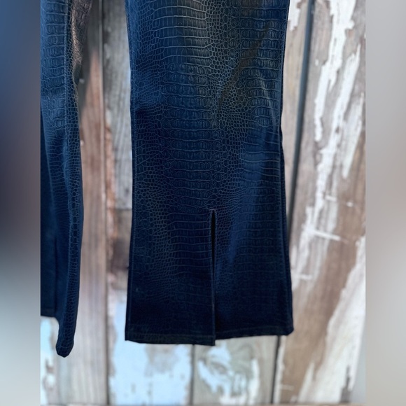 Dear John Jeanne Super High Rise Flare Cropped Jeans Size 31 (12) NWT BLACK - Picture 4 of 16